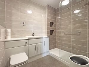 Photo 7- click for photo gallery